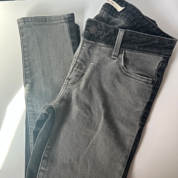 Levi's Two Tone skinny jeans size 26 - Picture 4 of 5